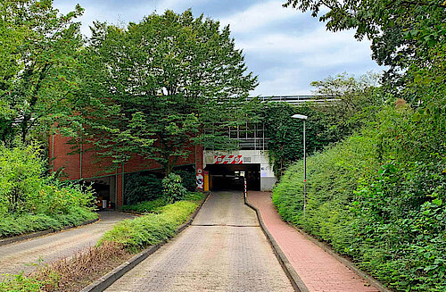 Einfahrt Parkhaus Kurpark
