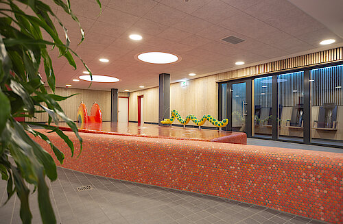 Blicks ins Hallenbad